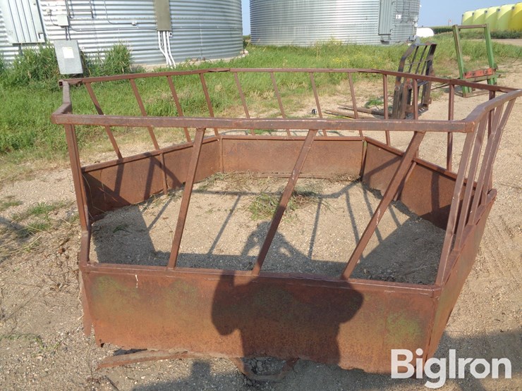round-bale-feeder-image-13