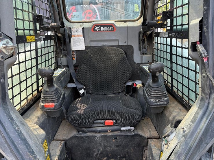 2025-bobcat-t66-image-19
