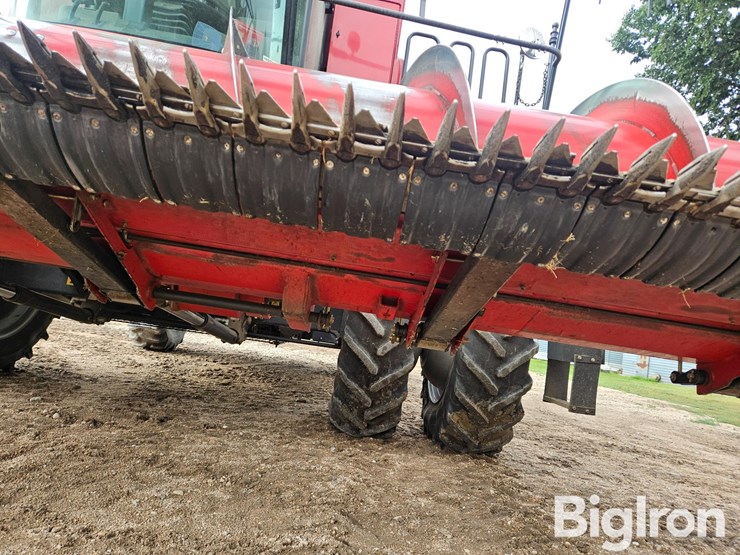 2012-case-ih-3020-image-16