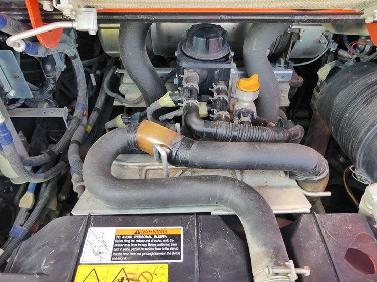 2024-kubota-svl97-2-image-10