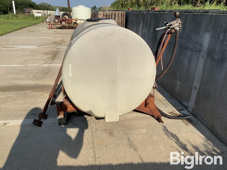 3-pt-200-gal-sprayer-image-7