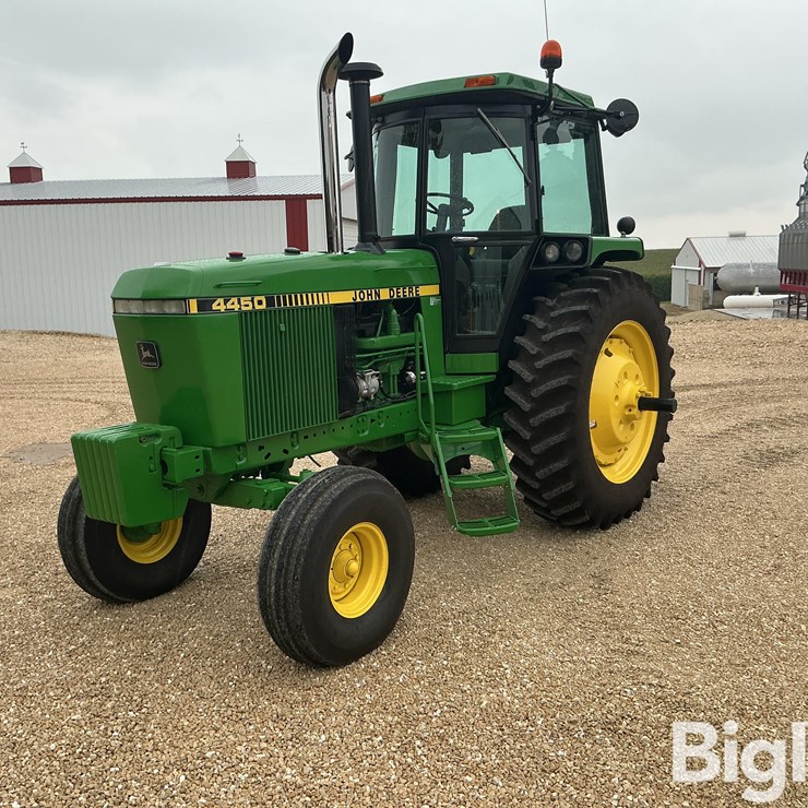 1988 JOHN DEERE 4450