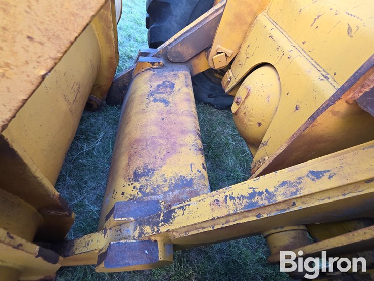 allis-chalmers-745-image-15
