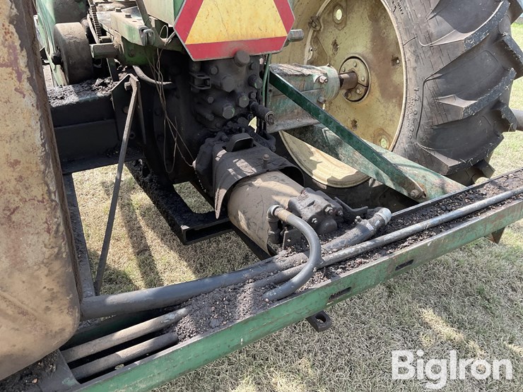 john-deere-70-image-16