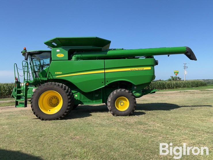 2014-john-deere-s660-image-8