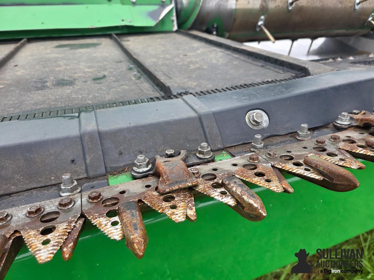 2021-john-deere-rd45f-hydraflex-draper-head-image-16