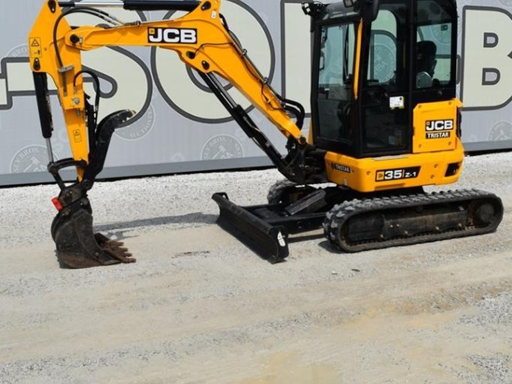 2024-jcb-35z-1-image-4