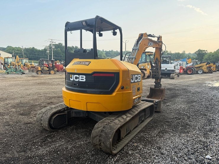 2022-jcb-50z-1-image-4