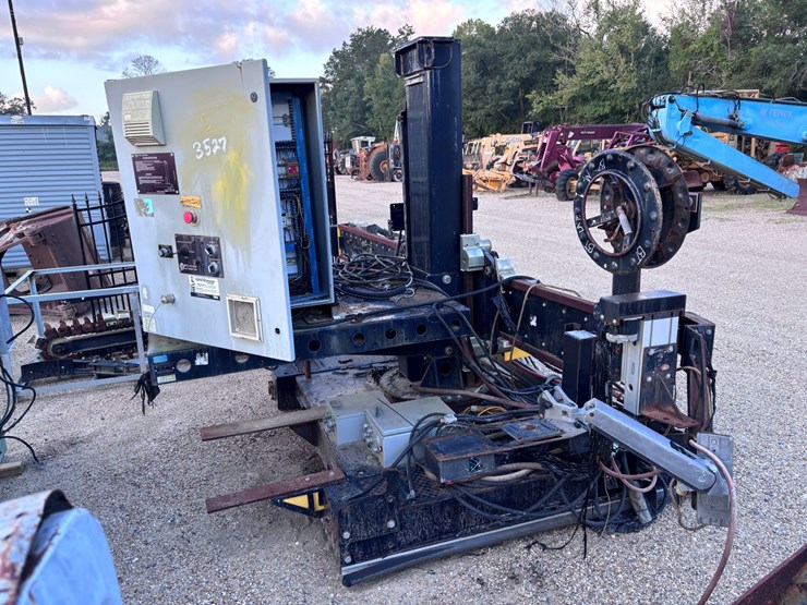 #3527-•-lt-welding-automation-image-1