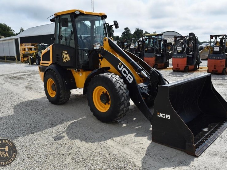 2023-jcb-409-image-23