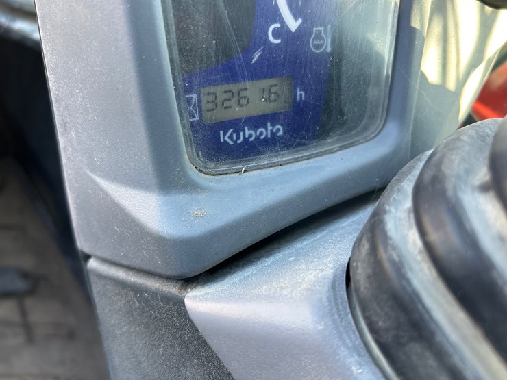 2019-kubota-svl95-2s-image-19