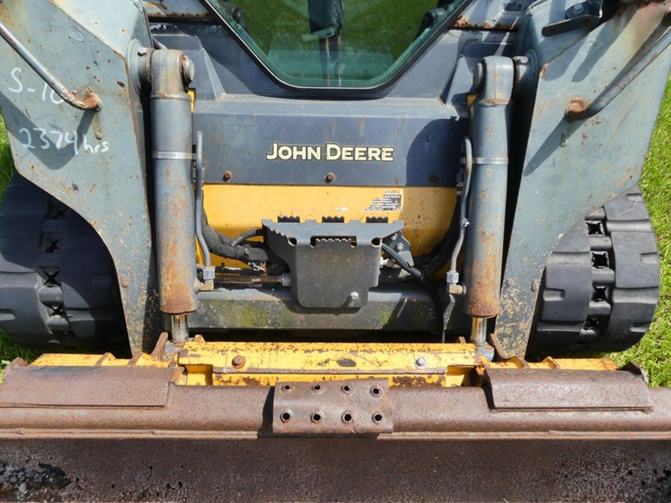 deere-317g-image-12