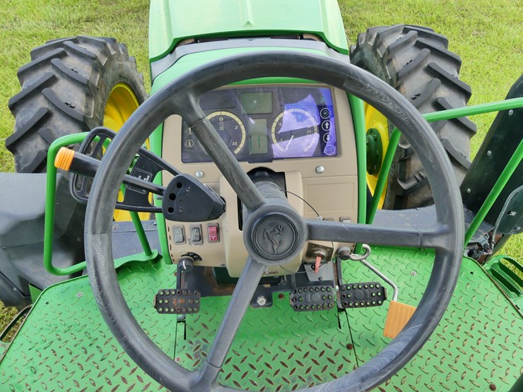 2019-john-deere-6120m-image-15