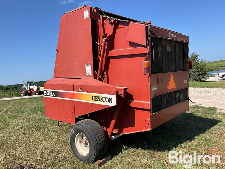 hesston-565a-image-7