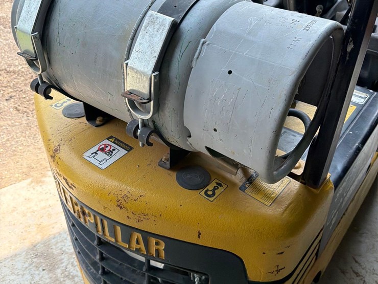 caterpillar-30-image-24