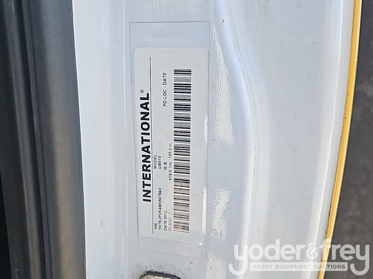 2021-chevrolet-silverado-5500hd-image-55