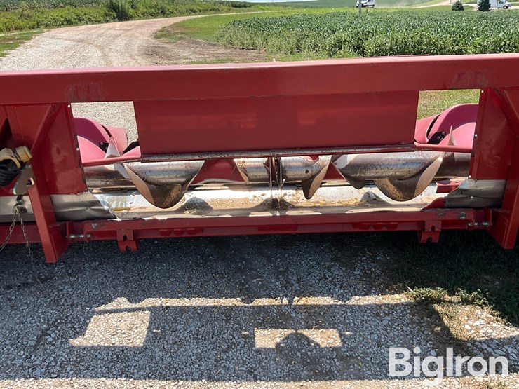 2010-case-ih-3412-image-9