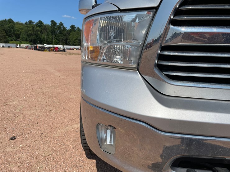 2013-dodge-1500-image-121