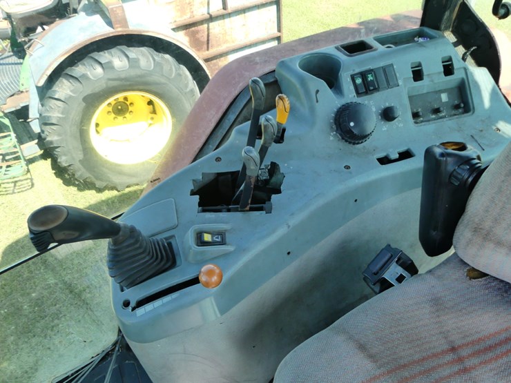 case-ih-mx120-image-13