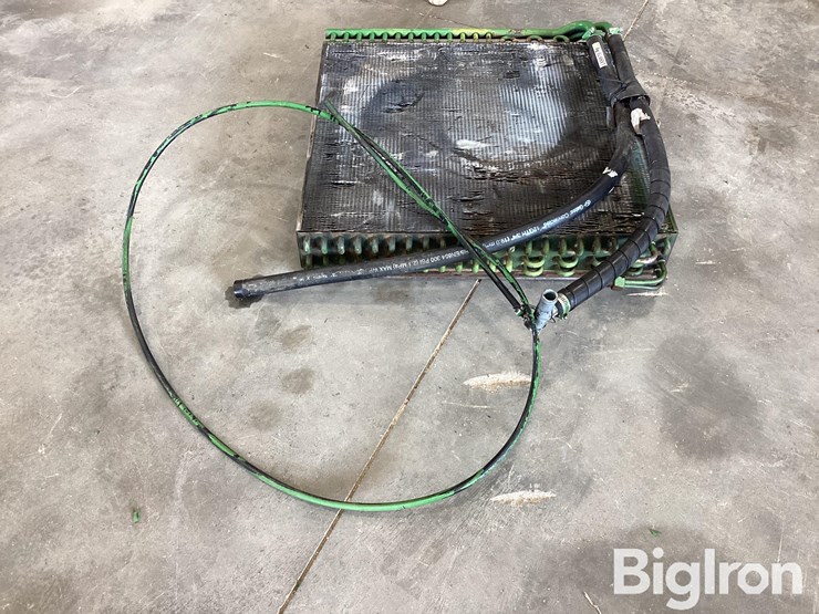 john-deere-4240-image-4
