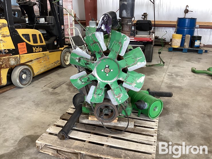 john-deere-4240-image-2