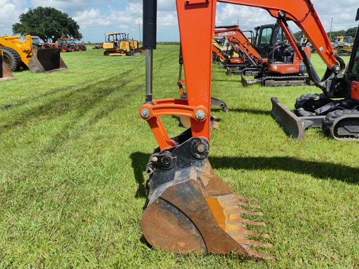 kubota-kx080-4-image-8
