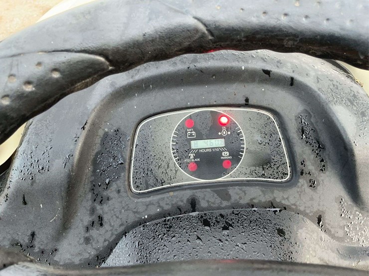 cub-cadet-gt1554-image-5