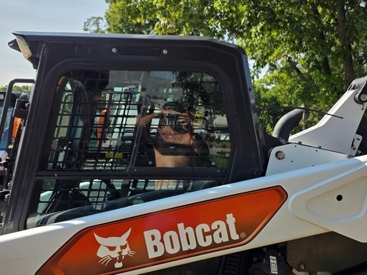 bobcat-t76-image-29