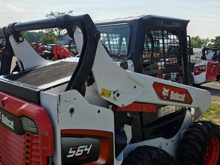 2020-bobcat-s64-image-15