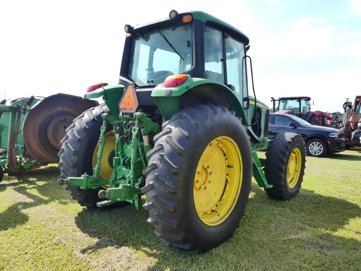 john-deere-7330-image-3