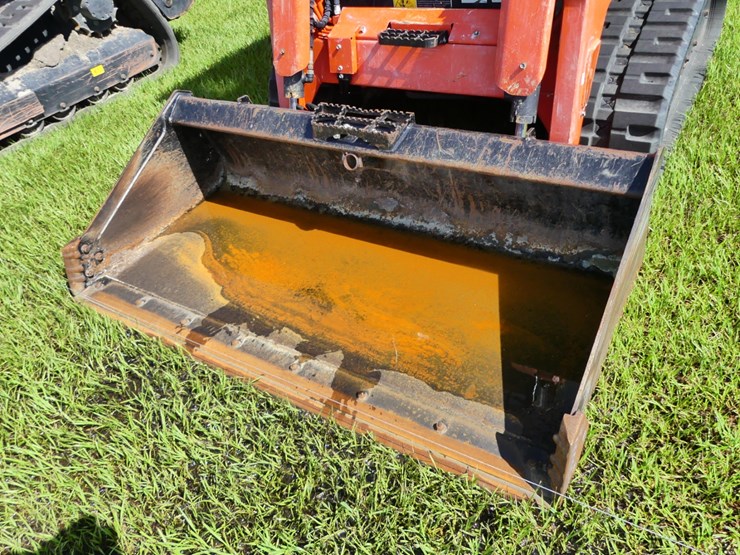 kubota-svl75-2-image-11