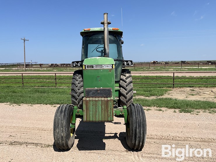 1990-john-deere-4255-image-2