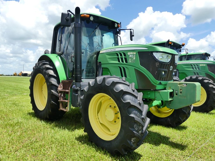 john-deere-6125m-image-2