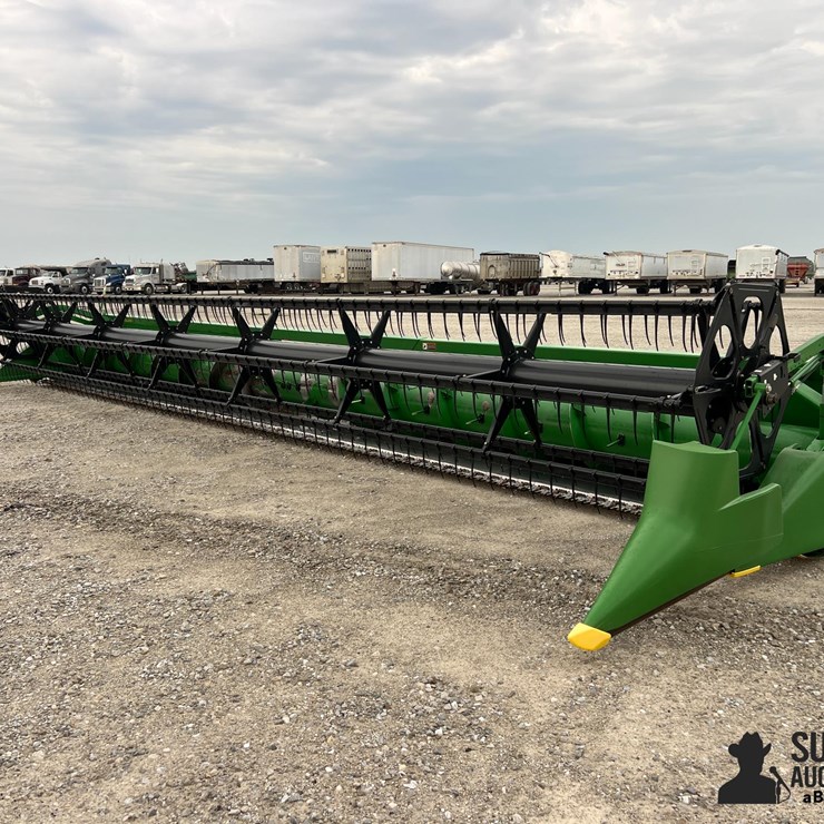 JOHN DEERE 635F