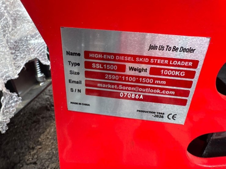 new-sd-lanch-co-mini-diesel-stand-on-skidloader-model-ssl1500-image-5