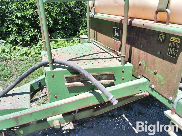 john-deere-250-image-10