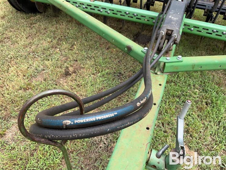 john-deere-8300-image-10