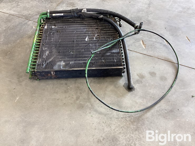 john-deere-4240-image-6