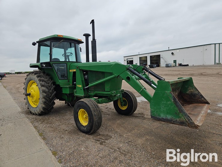 1976-john-deere-4630-image-3