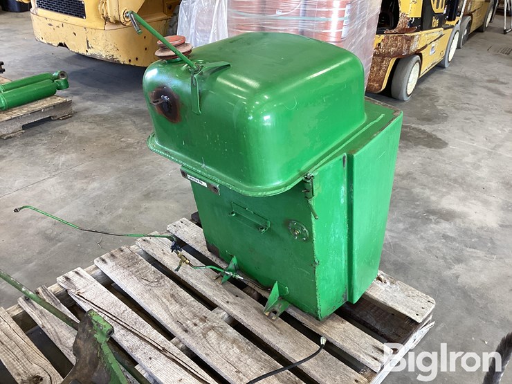 john-deere-4240-image-5