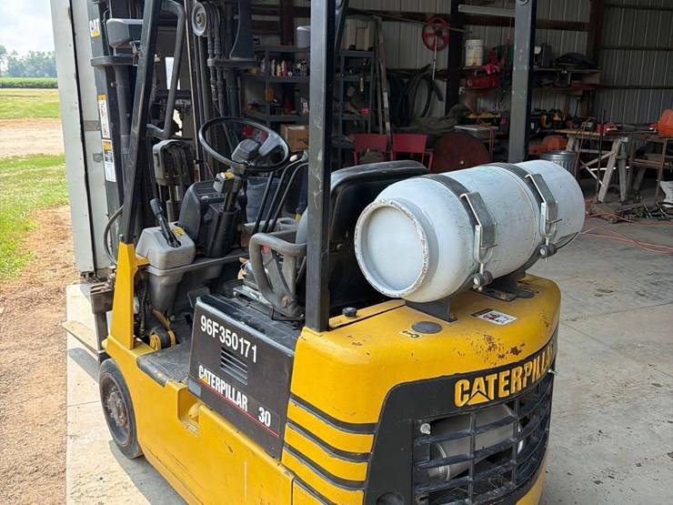 caterpillar-30-image-5