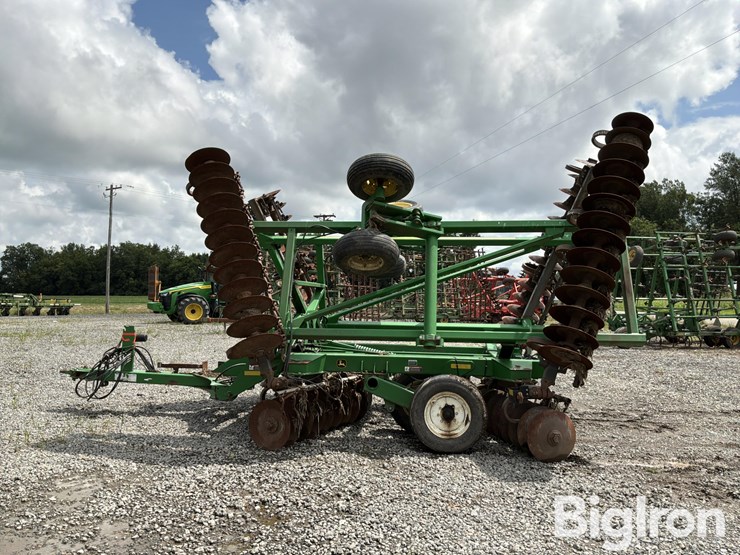 john-deere-2623-image-8