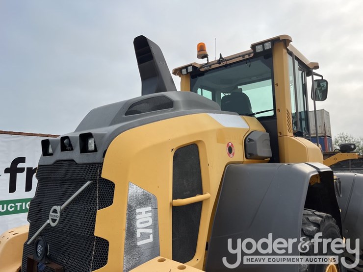 2015-volvo-l70h-image-27
