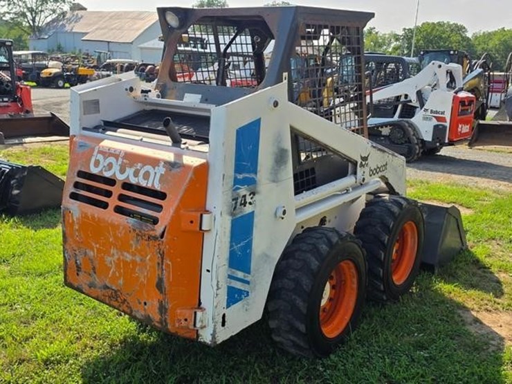 bobcat-743-image-4