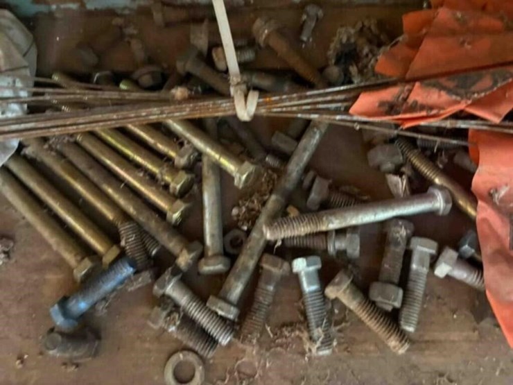 west-wall---bolts/nuts---staps---blades-etc.-image-20