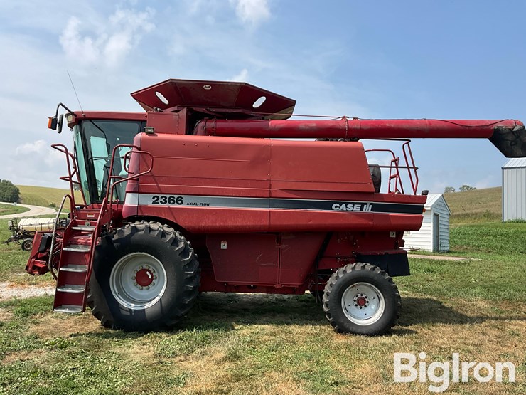 2000-case-ih-2366-image-8