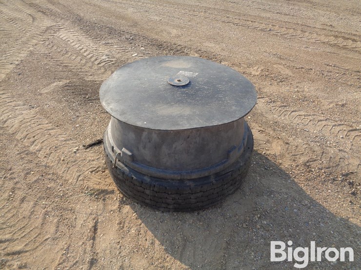 cattle-mineral-feeder-image-6