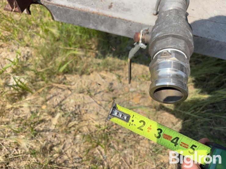 stainless-1500-gal-ss-tank-on-running-gear-image-14