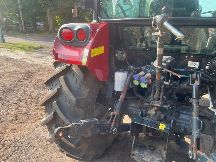 2019-case-ih-farmall-75a-image-26