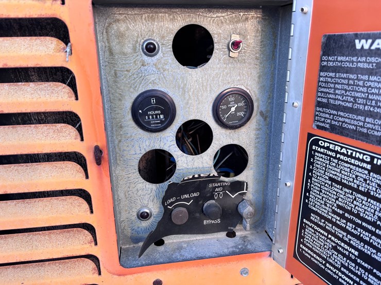 #3504-•-sullivan-palatek-air-compressor-on-trailer-image-7
